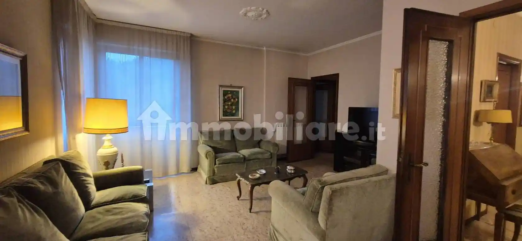 Appartamento in vendita a Massa