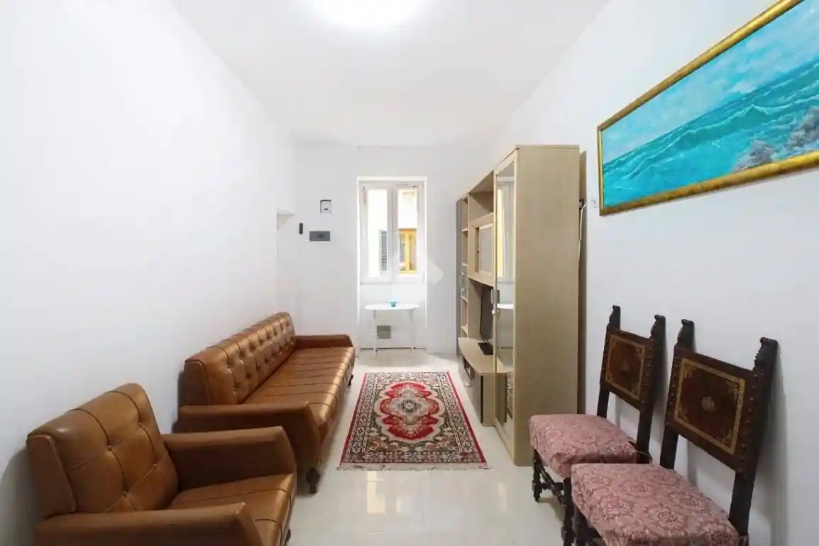 Appartamento in vendita a Livorno