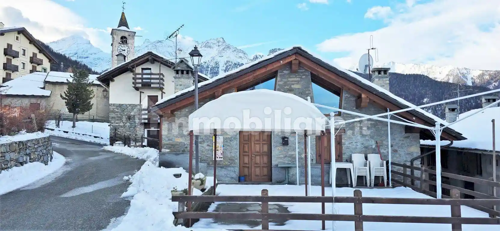 Casa indipendente in vendita a Aymavilles