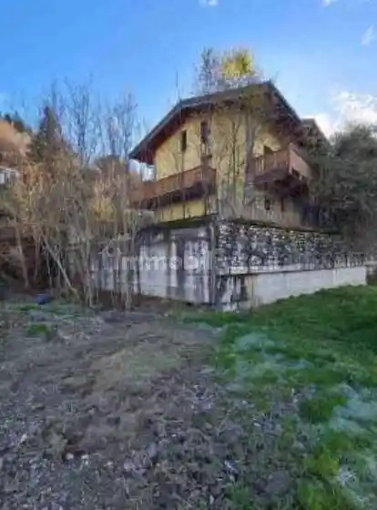 Appartamento in vendita a San Giovanni Bianco