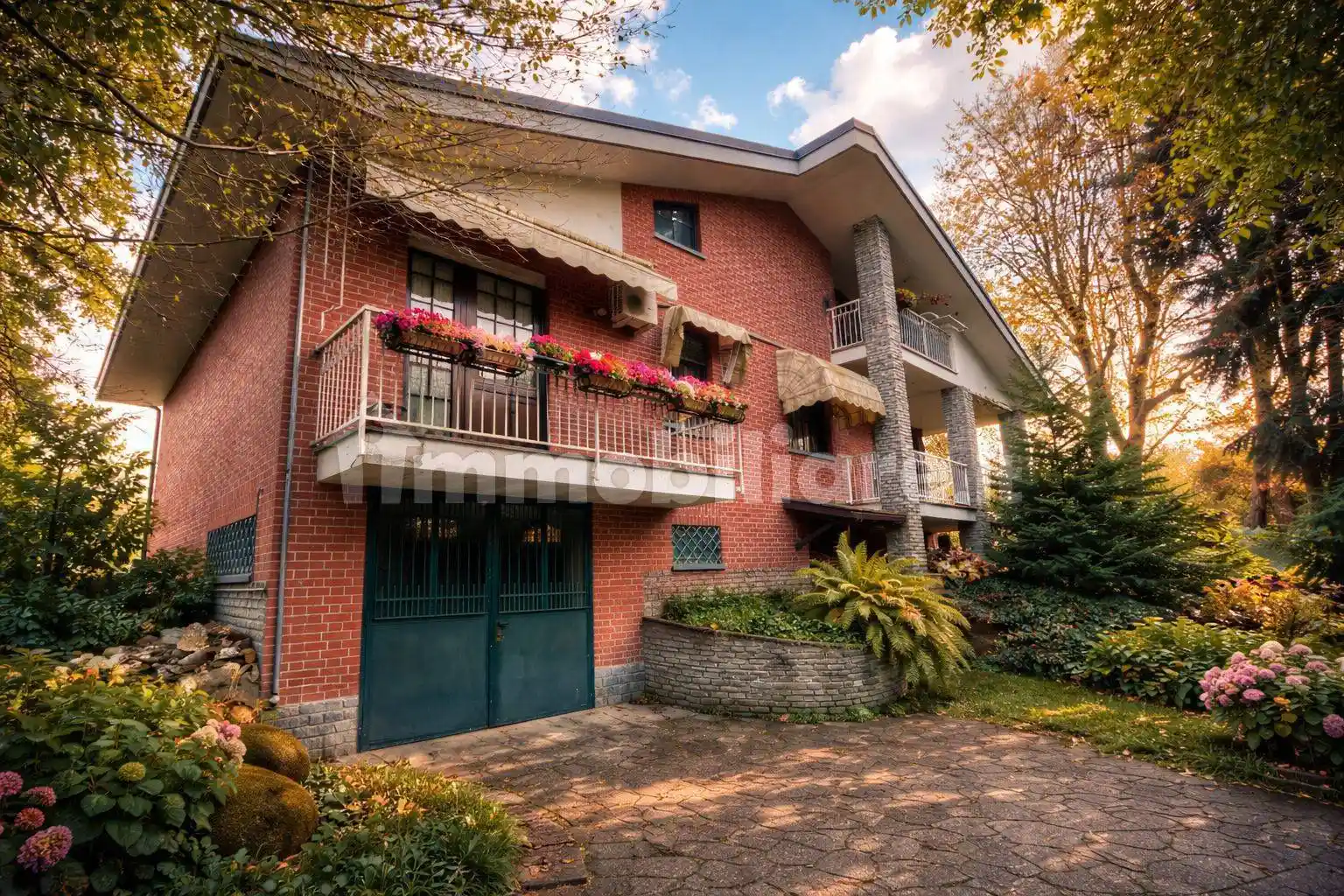 Villa in vendita a San Francesco al Campo