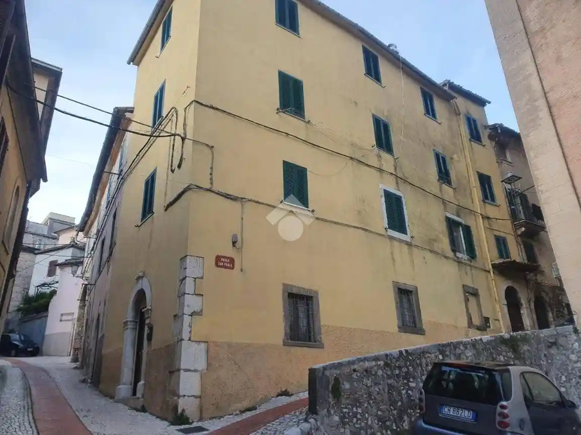 Palazzo - Edificio in vendita a Veroli