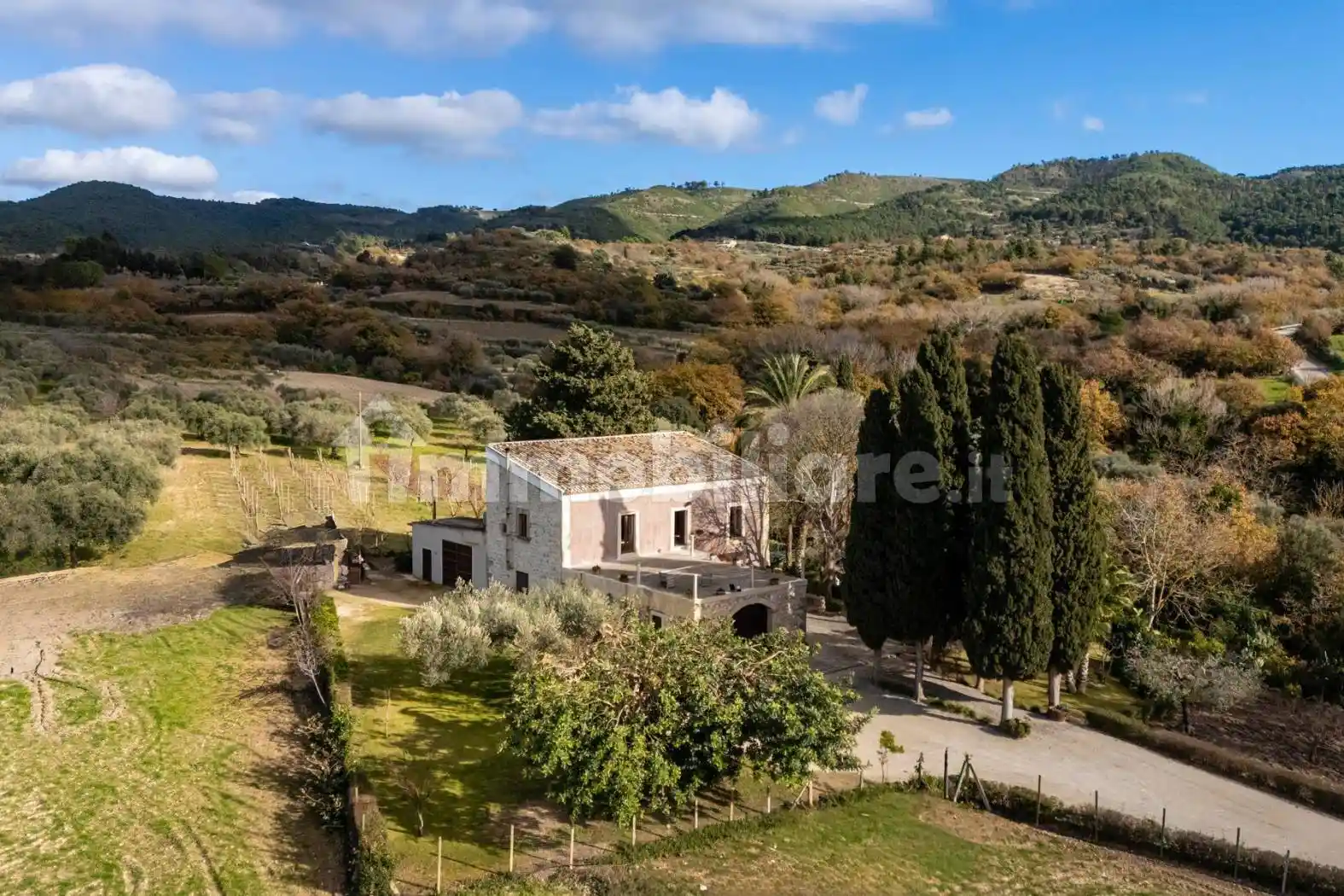 Rustico - Casale in vendita a Chiaramonte Gulfi