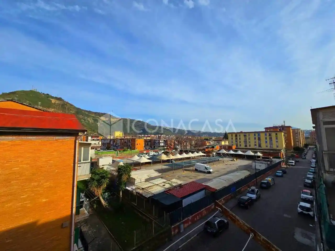 Appartamento in vendita a Napoli