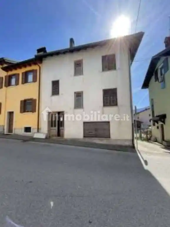 Appartamento in vendita a Sovramonte