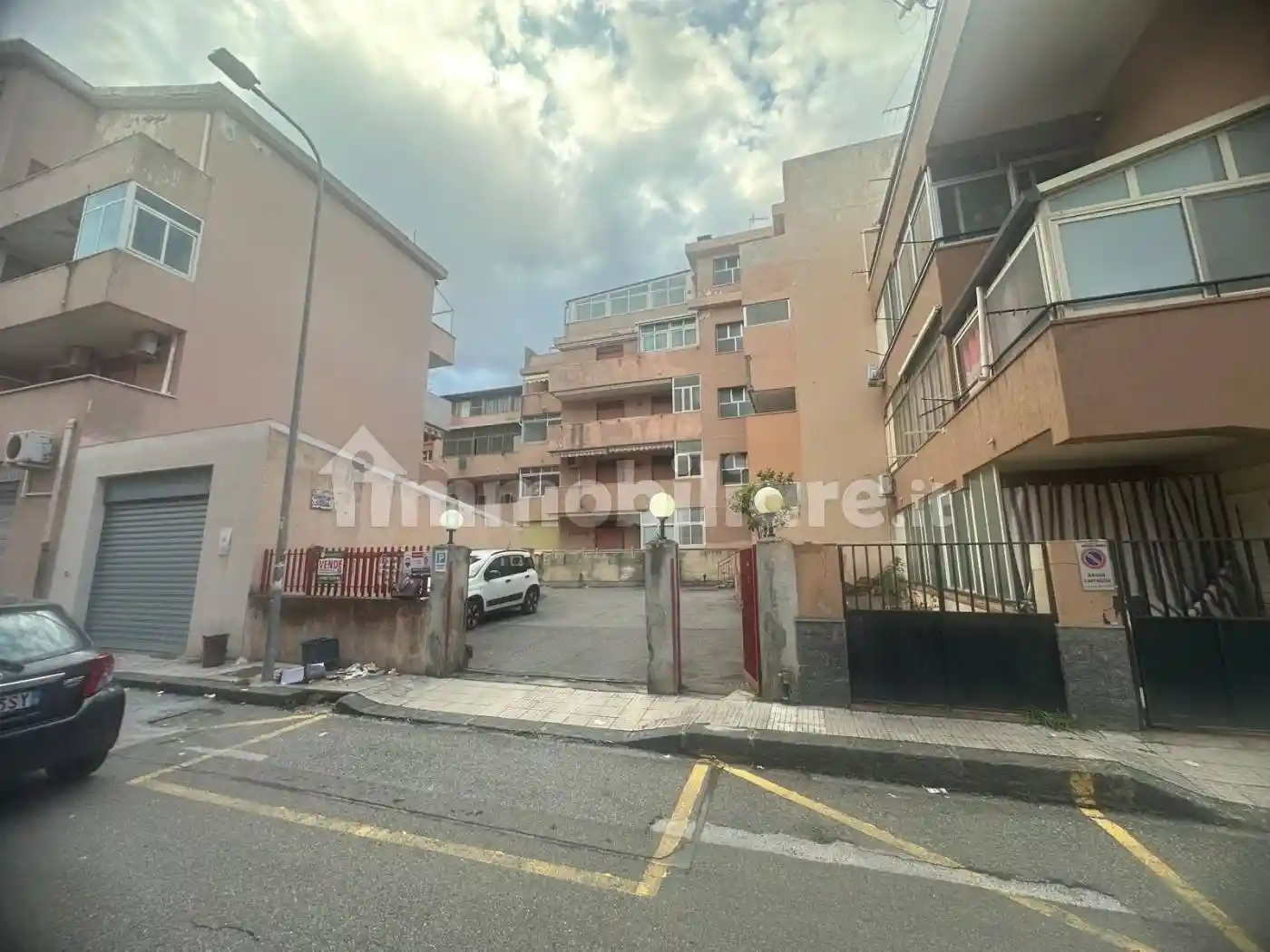 Appartamento in vendita a Roccalumera