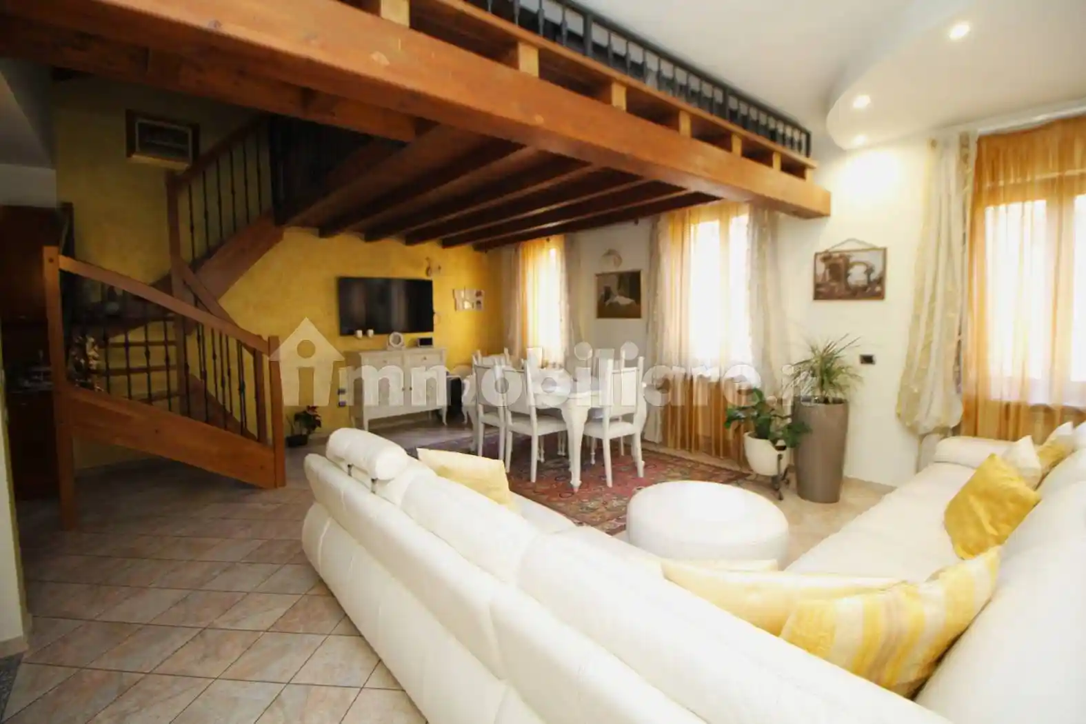 Appartamento in vendita a Legnano