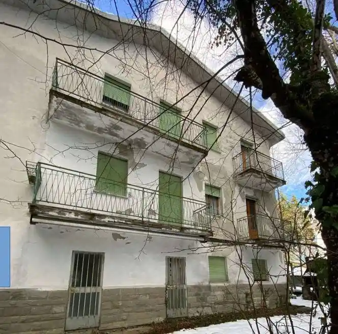 Appartamento in vendita a Lizzano in Belvedere