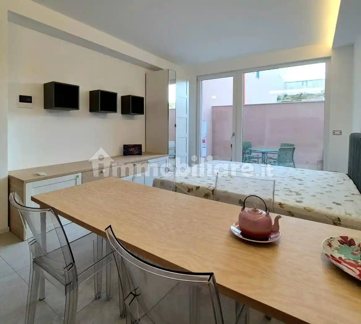 Appartamento in affitto a Molfetta