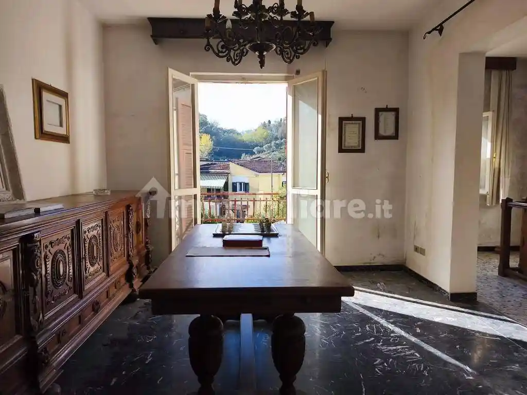 Casa indipendente in vendita a Carrara