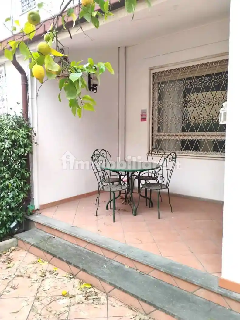 Villetta a schiera in affitto a Roma