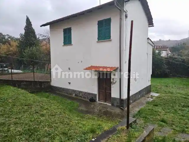Villa in vendita a La Spezia