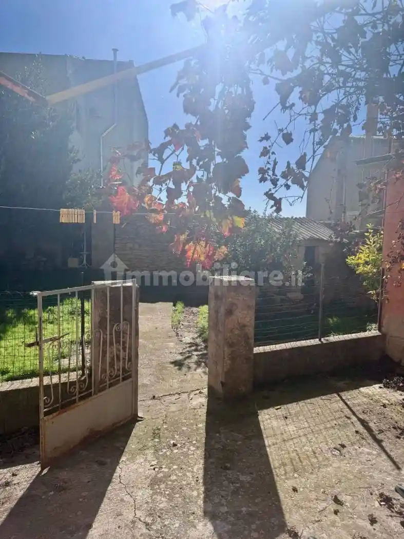 Villa in vendita a San Basilio