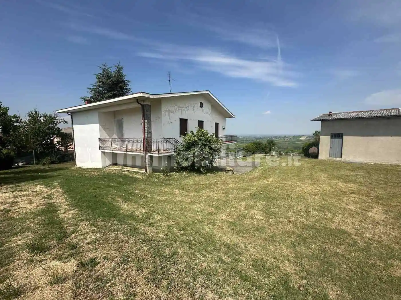 Villa in vendita a Santa Maria della Versa