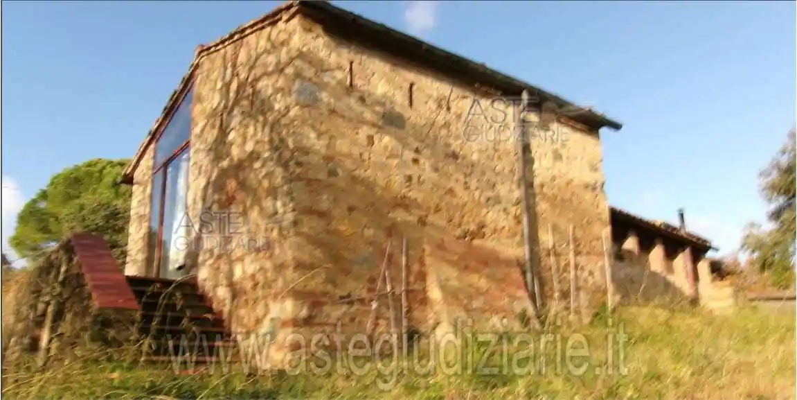 Villetta a schiera in vendita a Collesalvetti