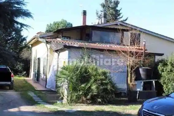 Villa in vendita a Castelfiorentino