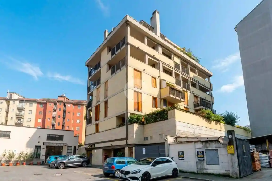 Appartamento in vendita a Milano