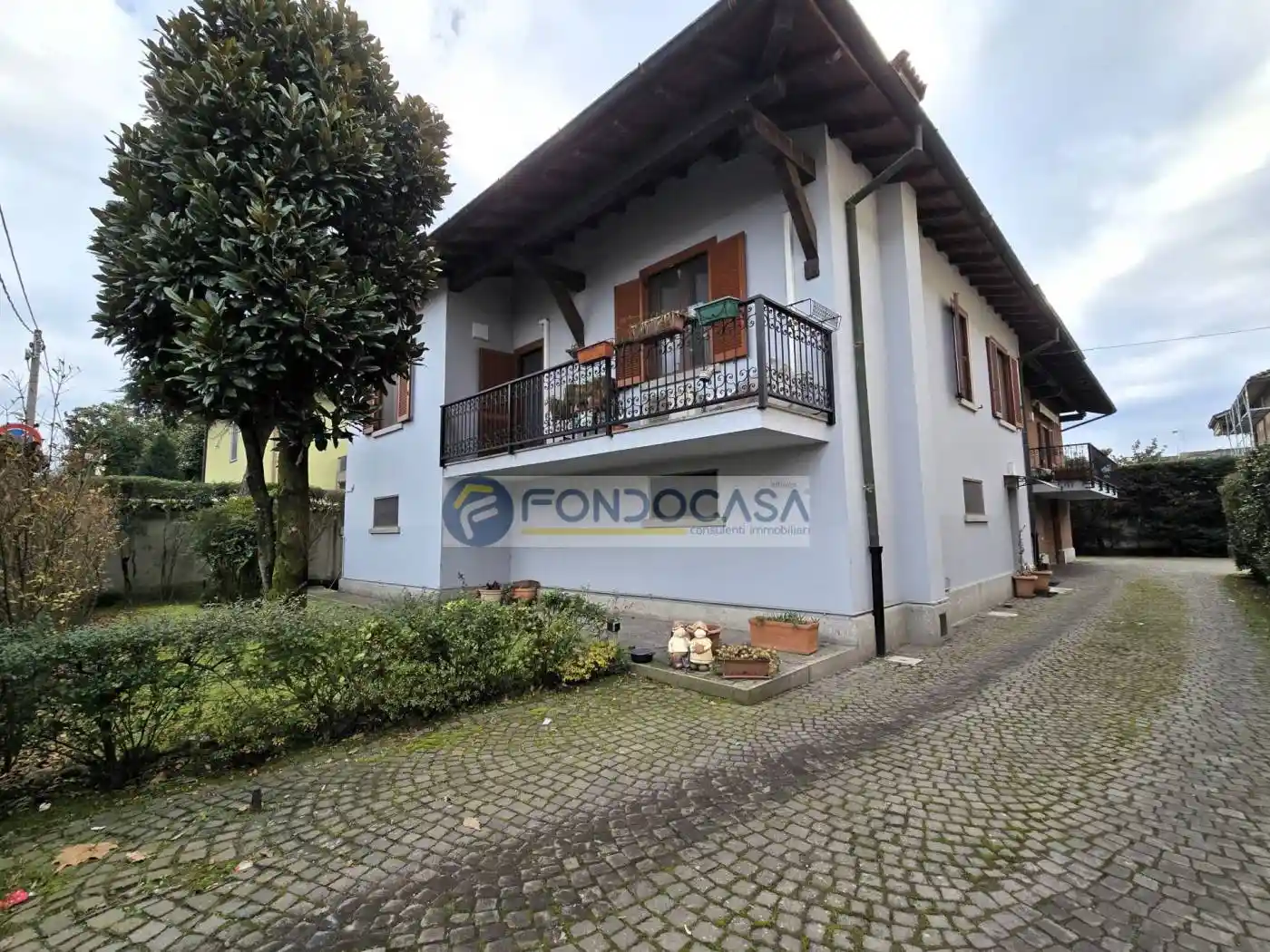 Villa in vendita a Travacò Siccomario