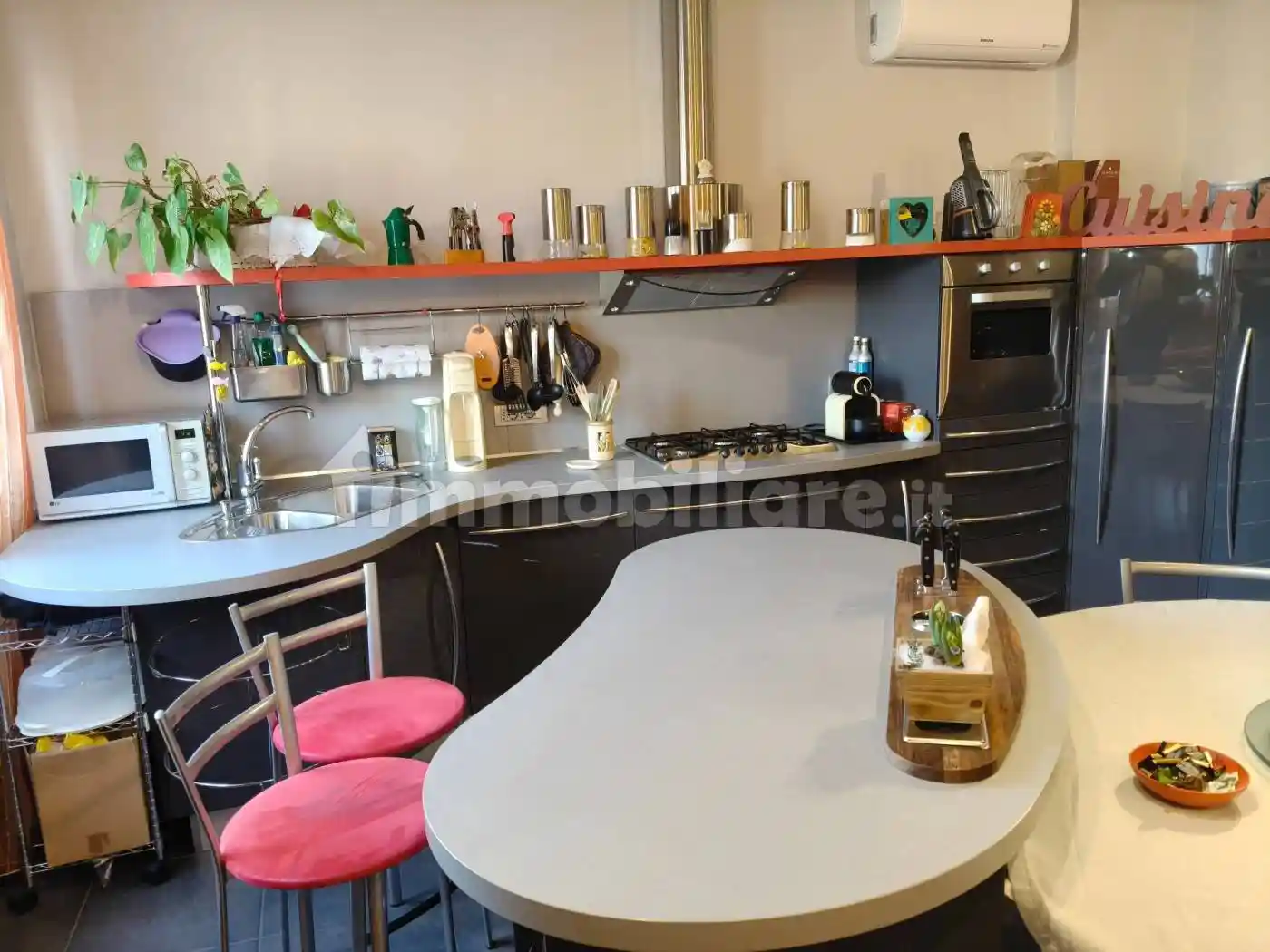 Villa in vendita a Borgomanero