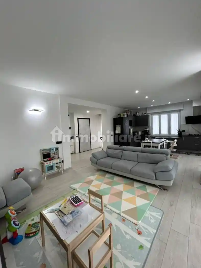 Appartamento in vendita a Appiano Gentile