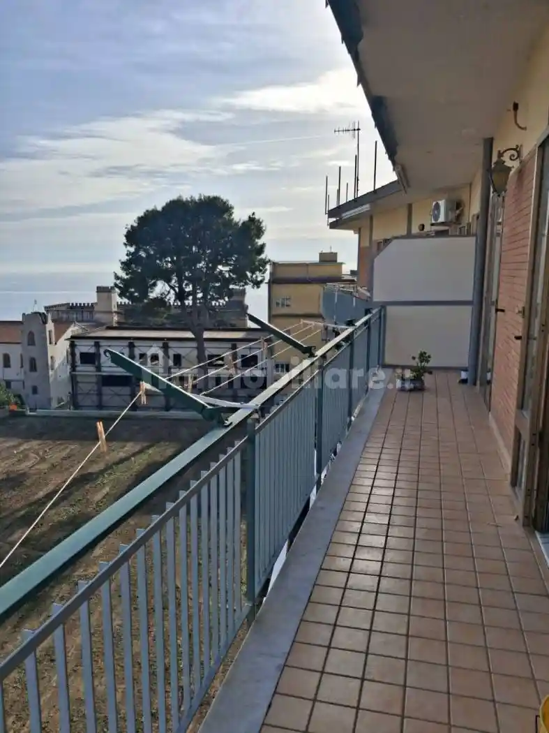 Appartamento in vendita a Pozzuoli