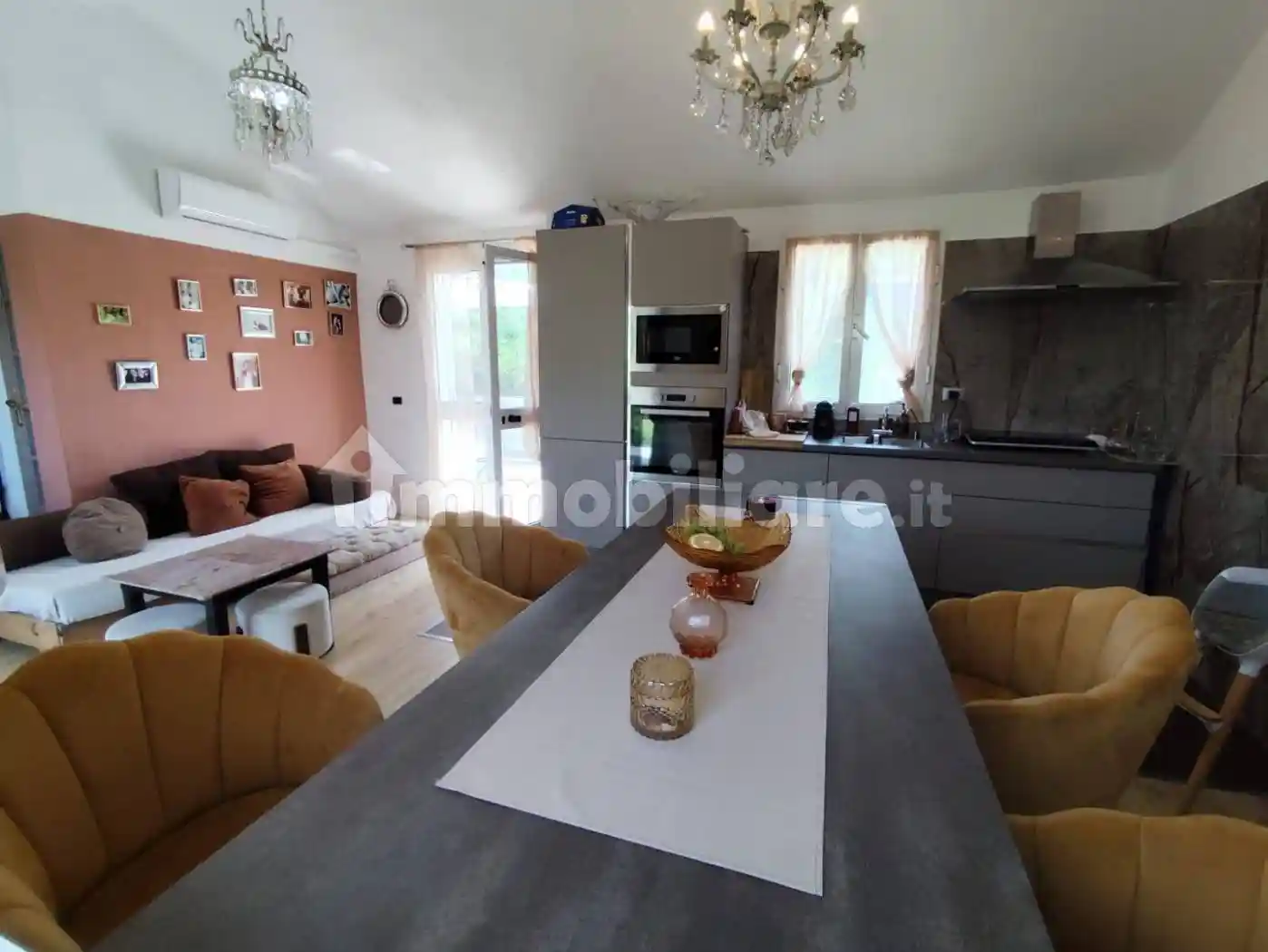 Appartamento in vendita a Imperia