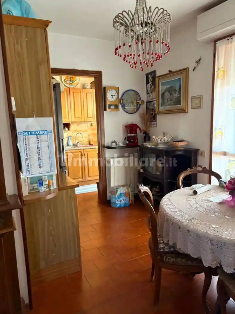 Appartamento in vendita a Cascina