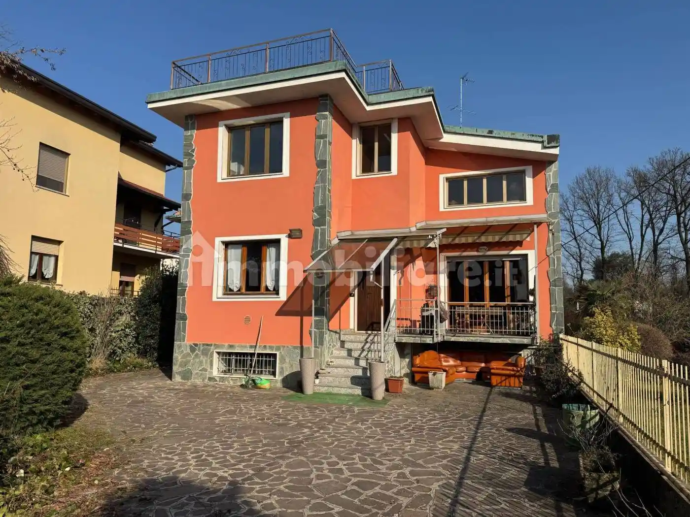 Villa in vendita a Cesate