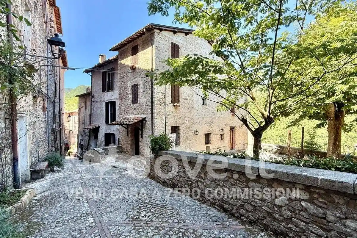 Appartamento in vendita a Contigliano