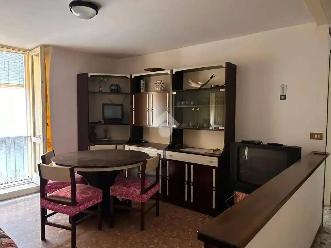 Appartamento in vendita a Solto Collina