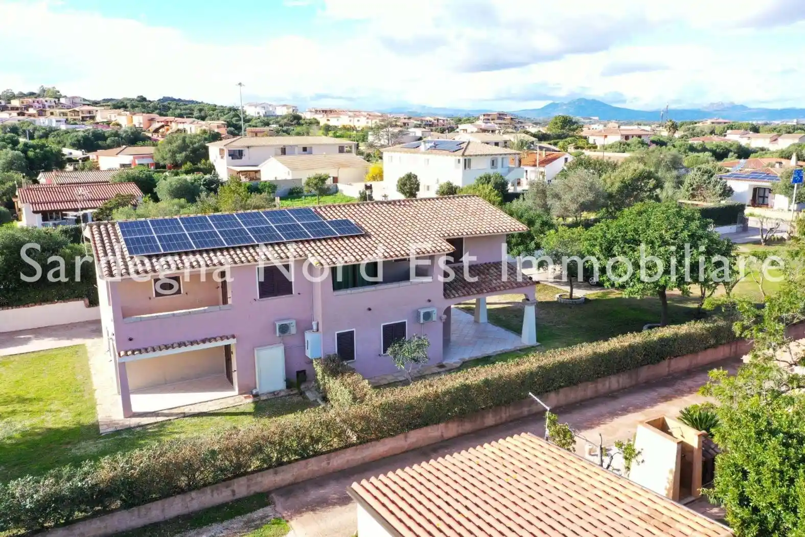 Villa in vendita a Olbia