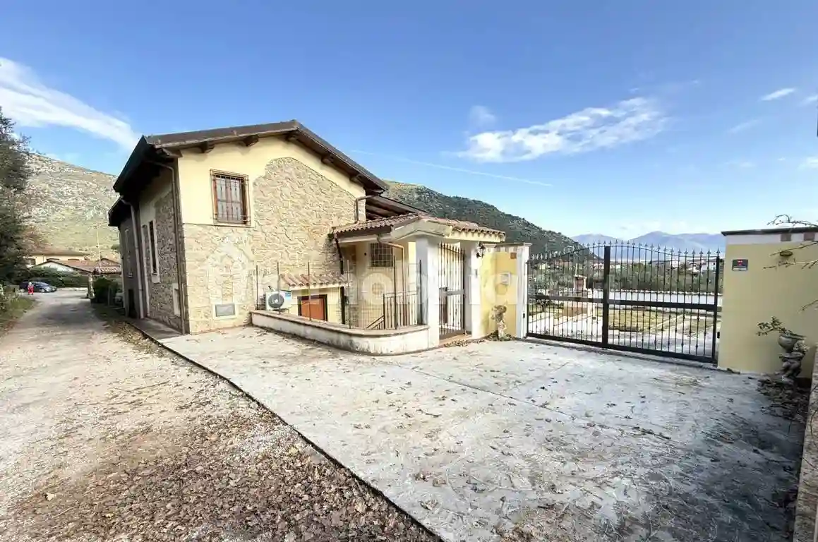Villa - foto 3