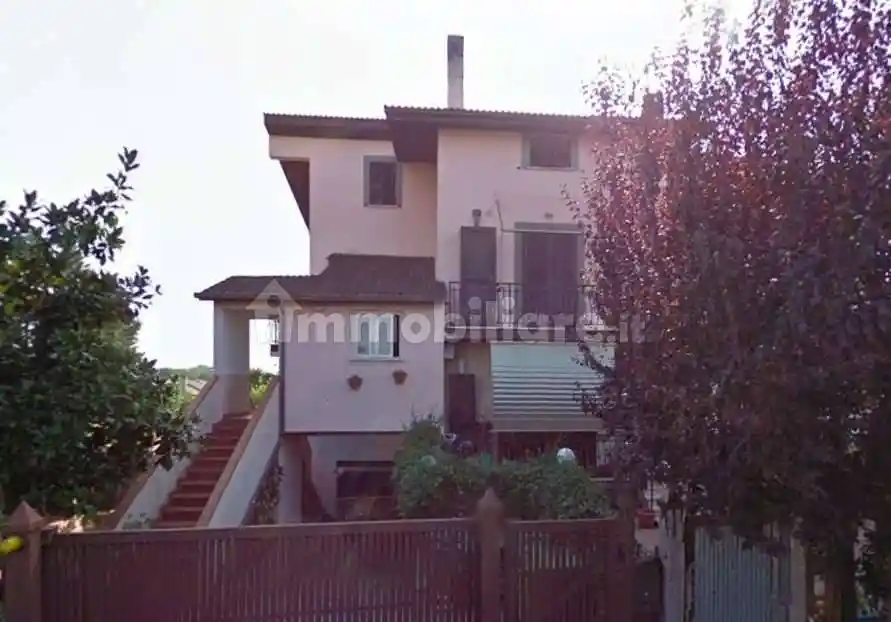 Appartamento in vendita a Ardea