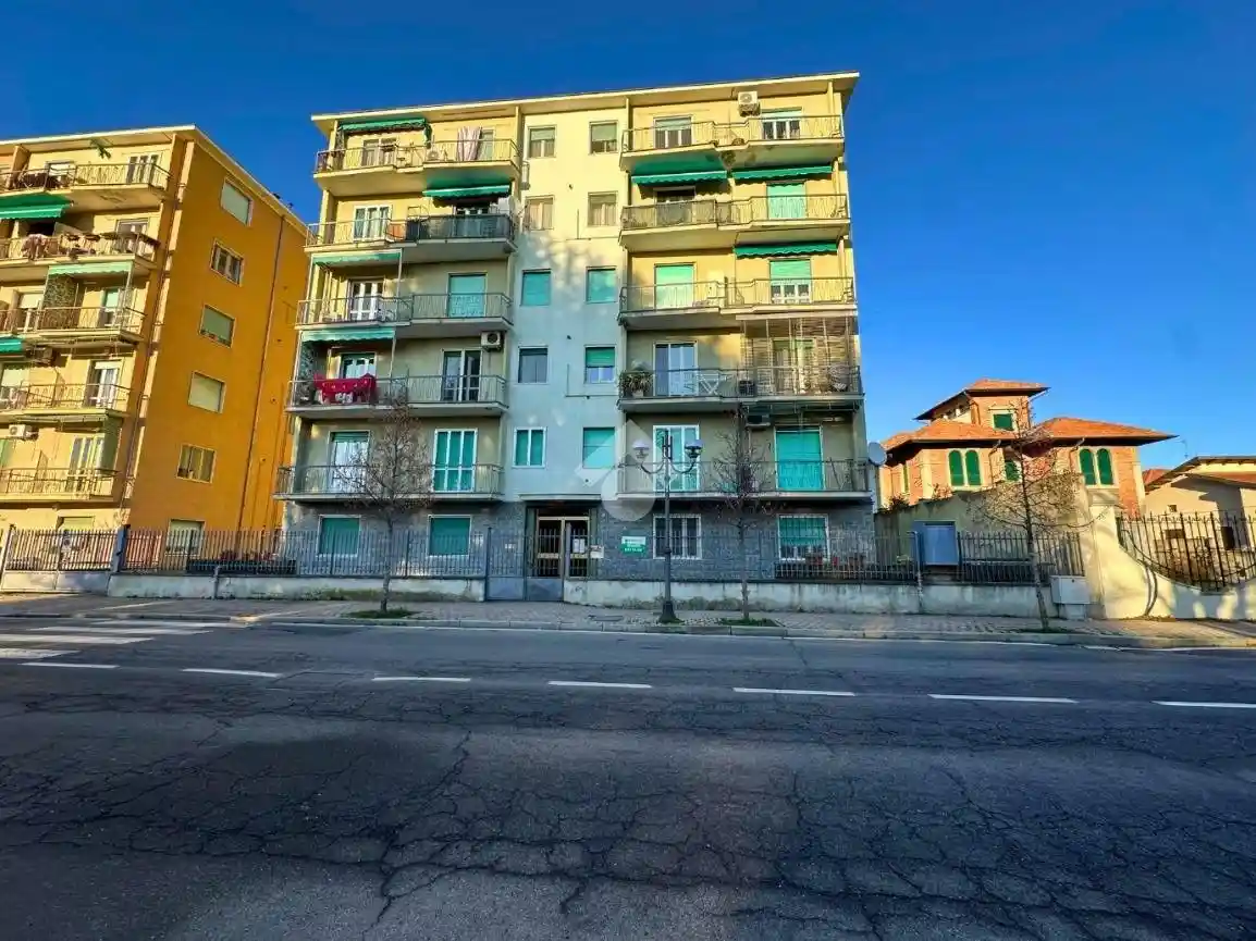 Appartamento in vendita a Santhià