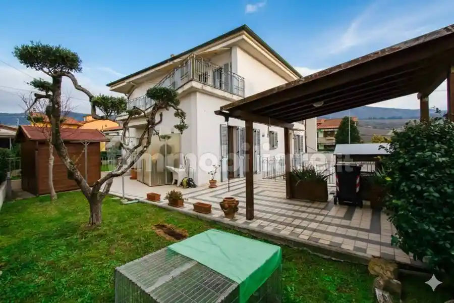 Appartamento in vendita a Pistoia