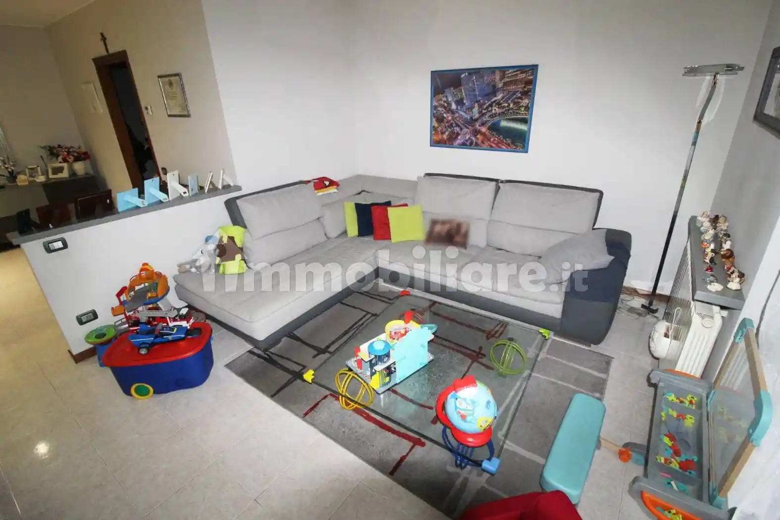 Appartamento in vendita a Gorla Minore