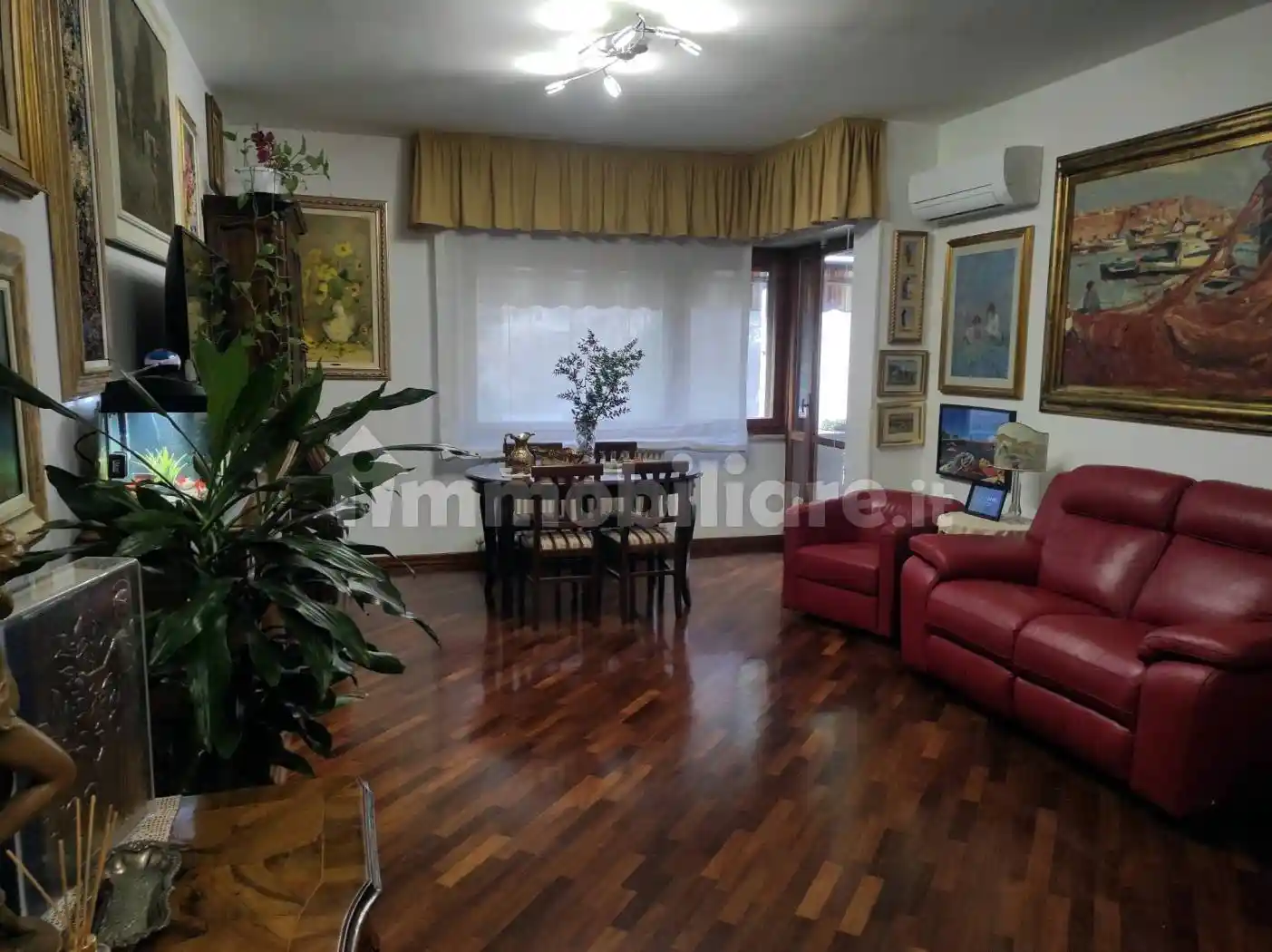 Appartamento in vendita a Livorno