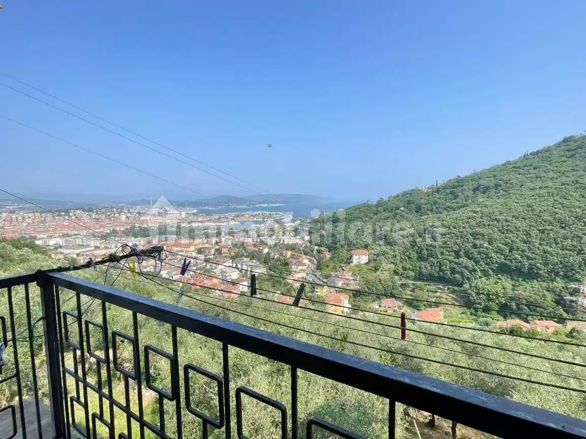 Villa in vendita a La Spezia