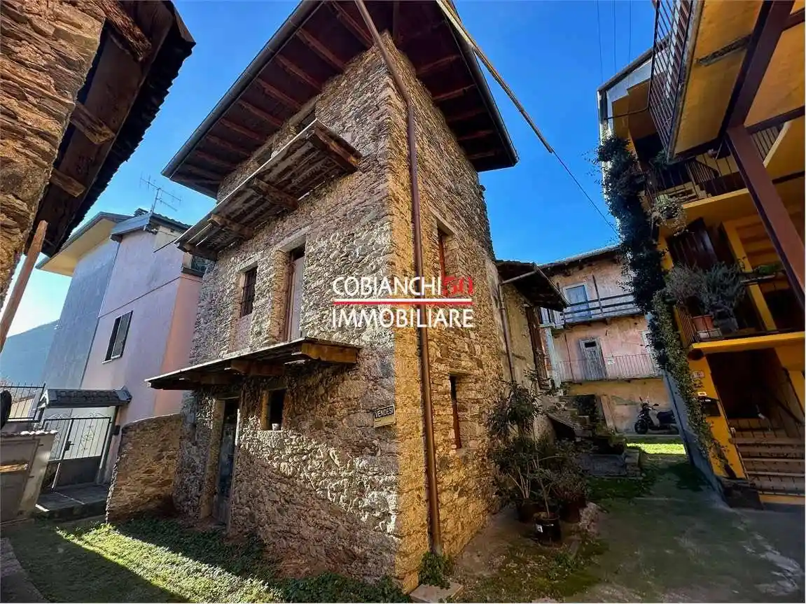 Rustico - Casale in vendita a Verbania