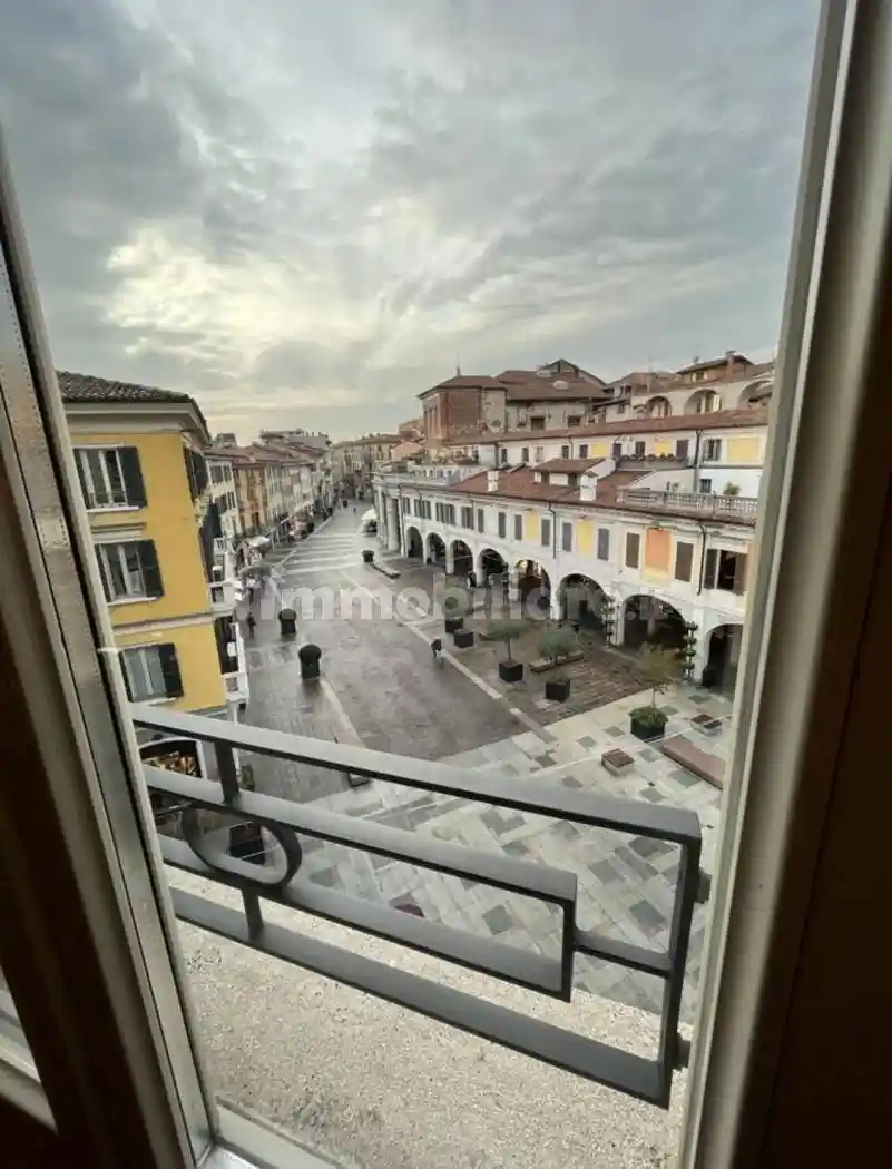 Appartamento in affitto a Brescia