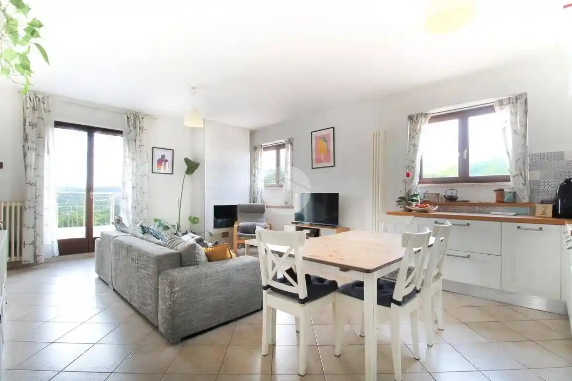 Appartamento in vendita a Pineto