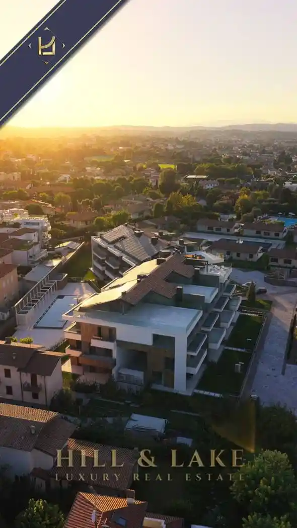 Appartamento in vendita a Desenzano del Garda