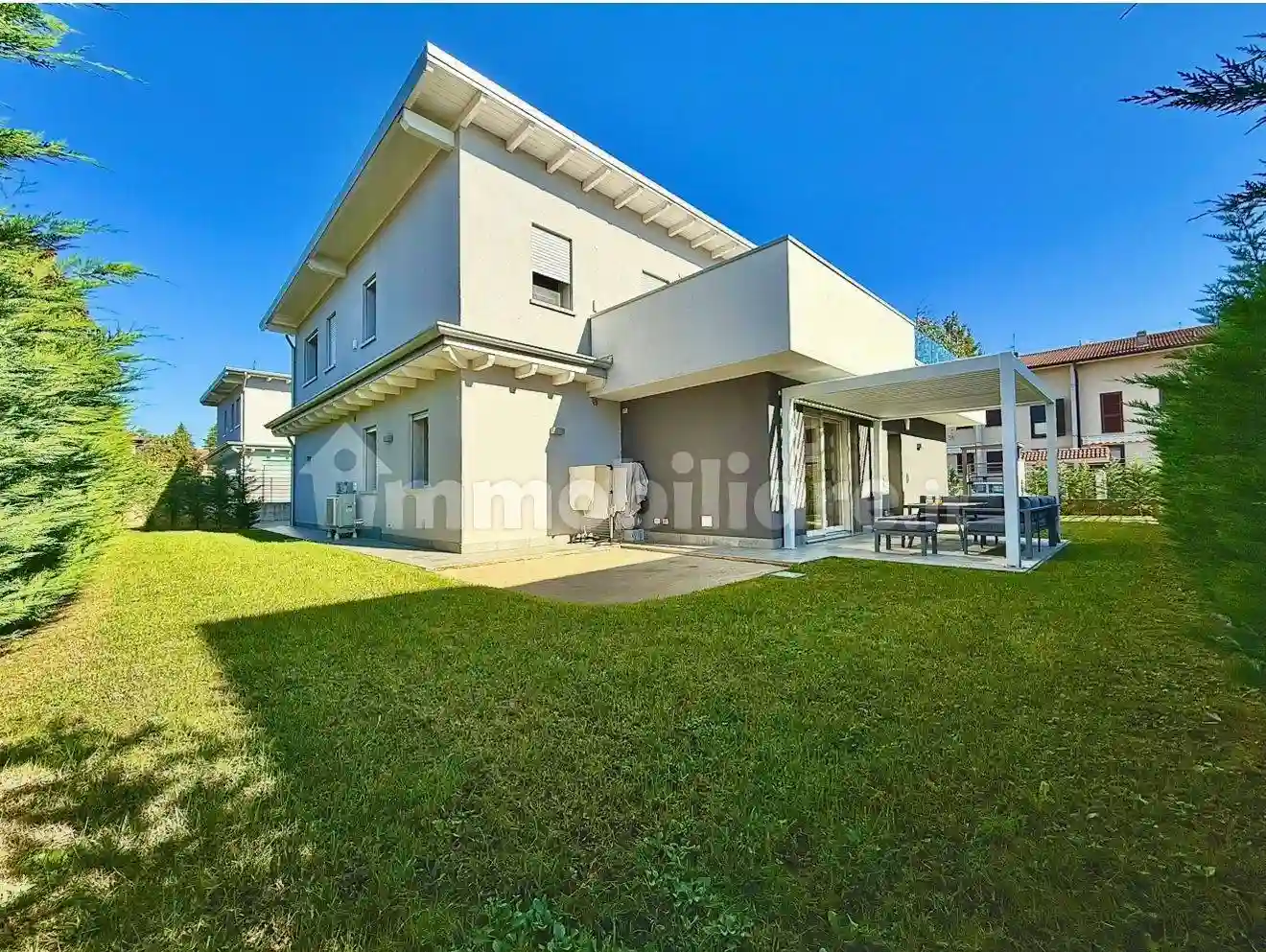 Villa - foto 2