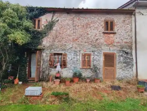 Villa in vendita a Fucecchio
