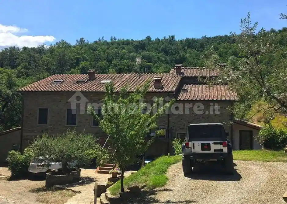 Villa in vendita a Arezzo