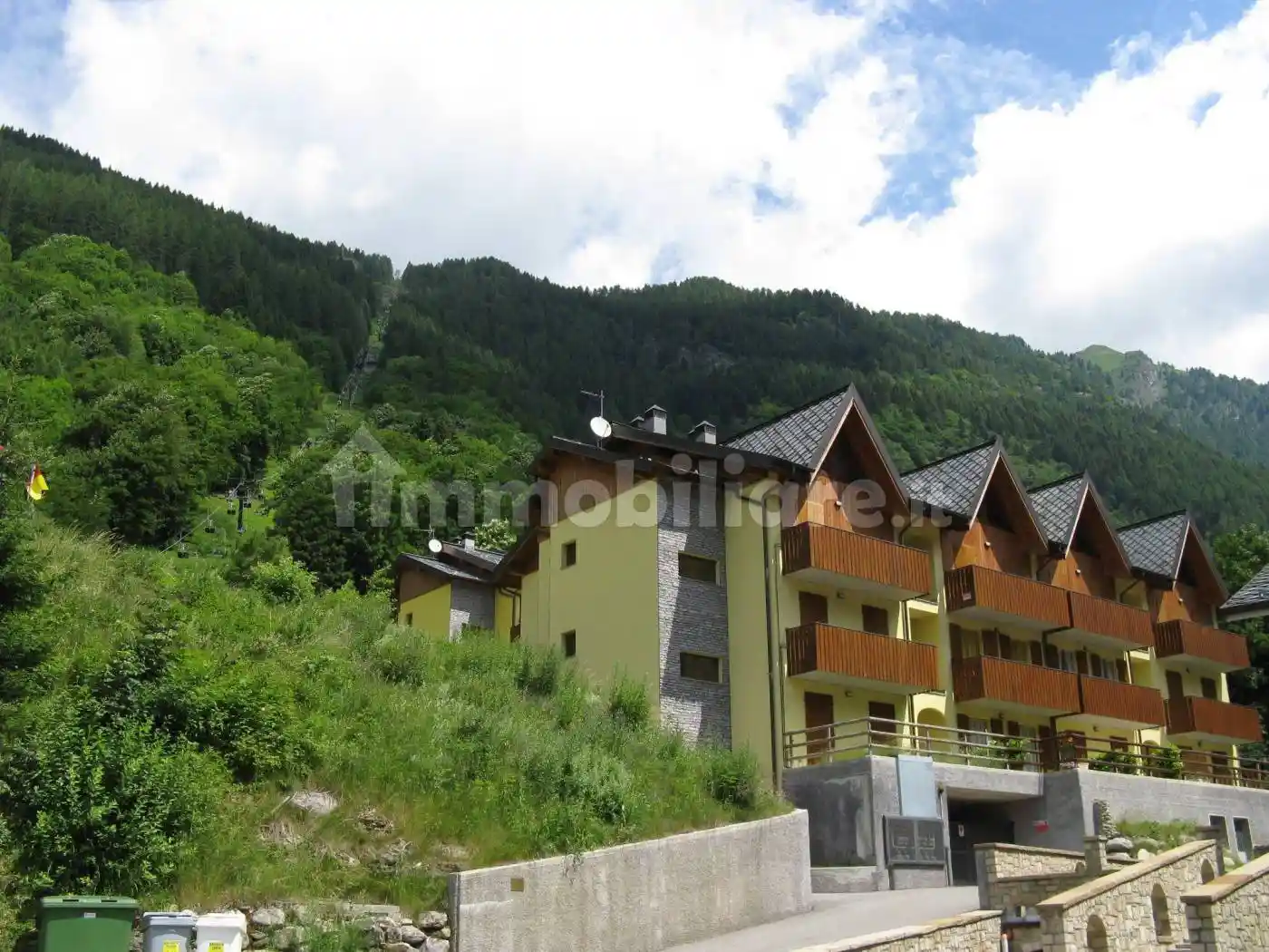 Appartamento in vendita a Carona