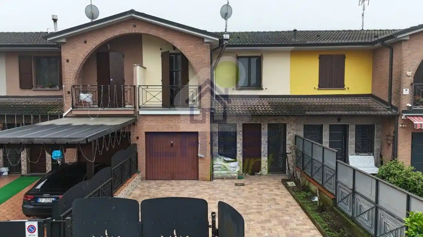 Villetta a schiera in vendita a Pieve d'Olmi