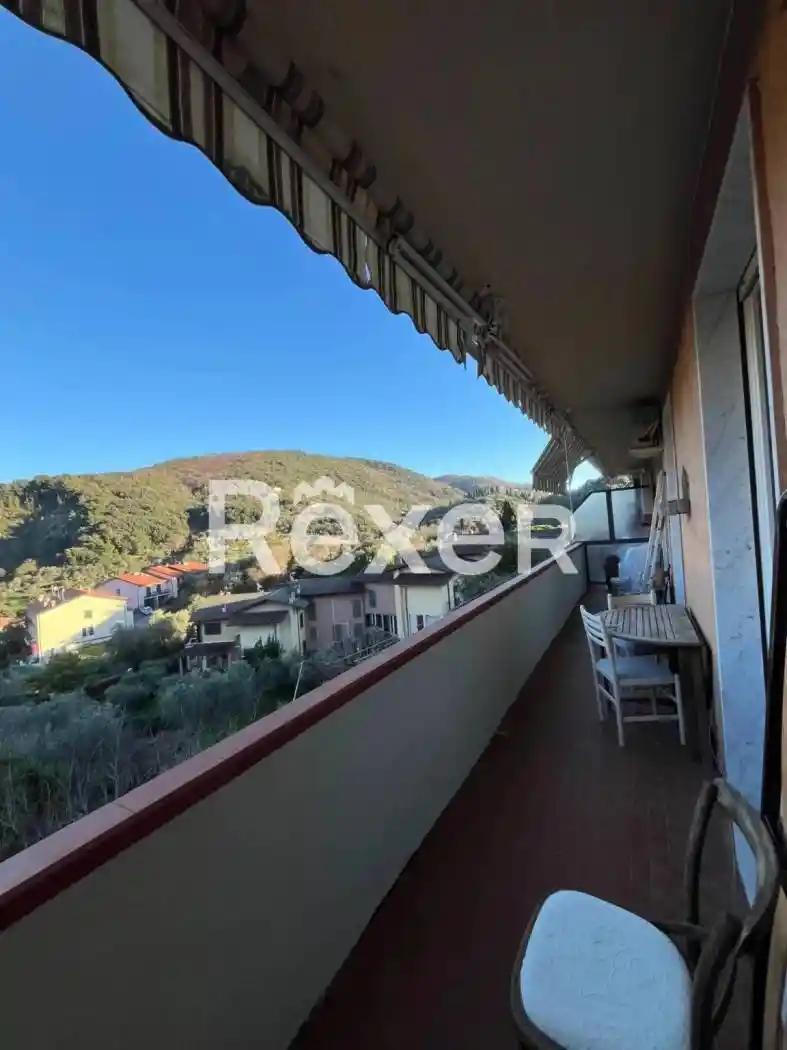 Appartamento in vendita a Lerici