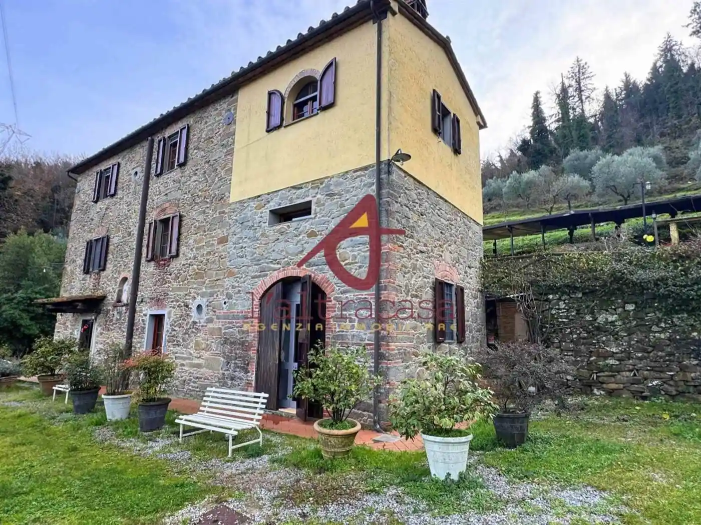 Rustico - Casale in vendita a Quarrata