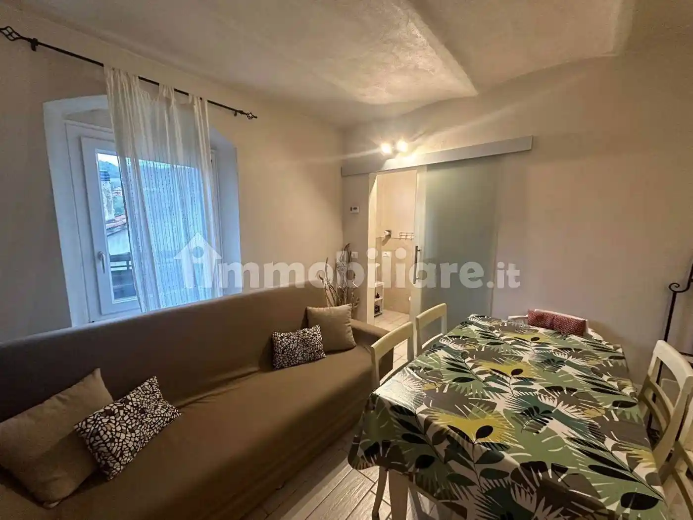 Appartamento in affitto a Sarzana